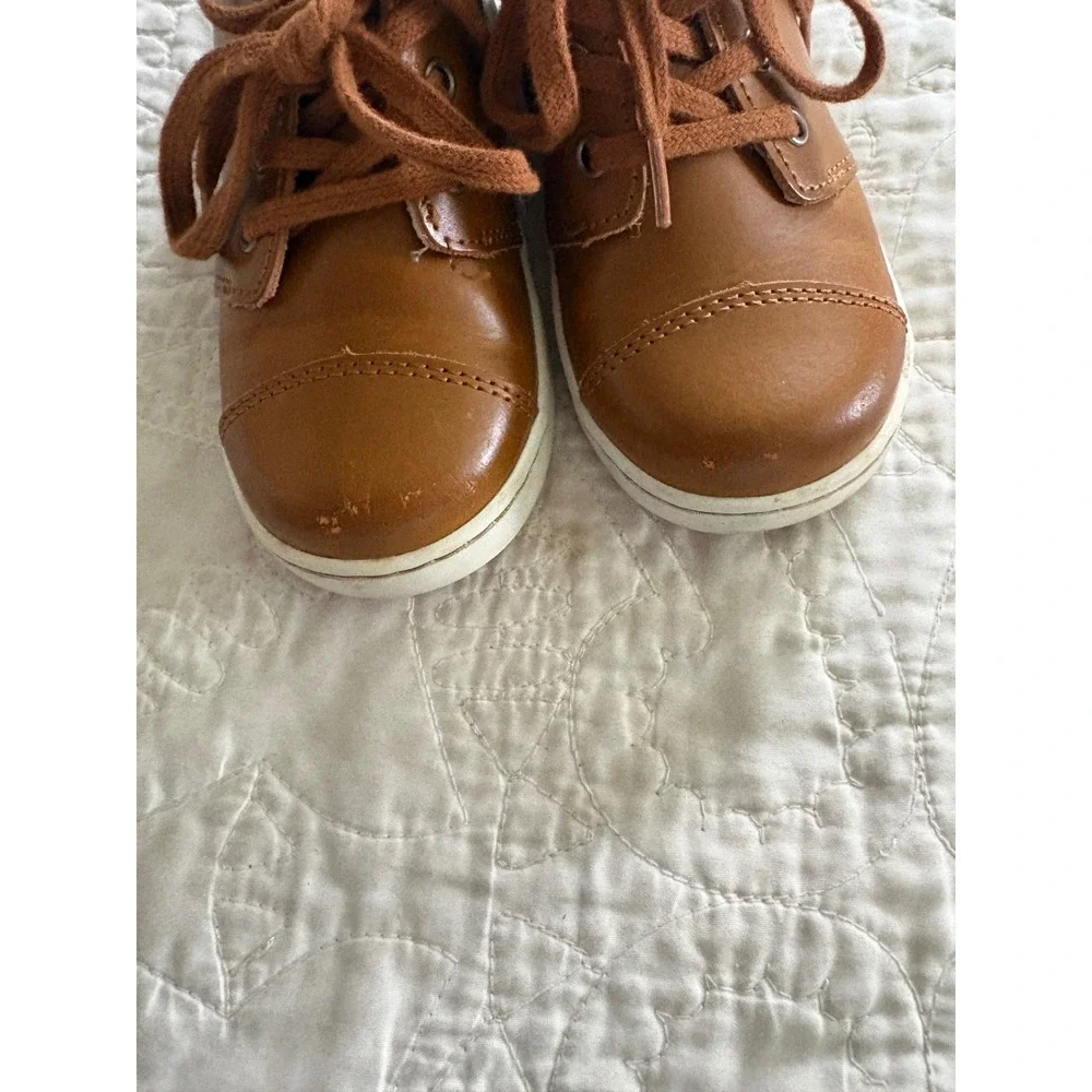 L'Amour Boys Evan Mid-Top Sneaker Brown Leather Cap Toe Size 8 Toddler Boot